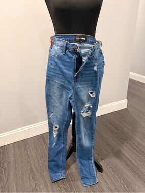 Fashion Nova Distressed Medium Blue Skinny Jeans